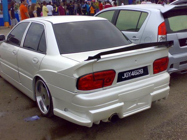 Body Kit Wira